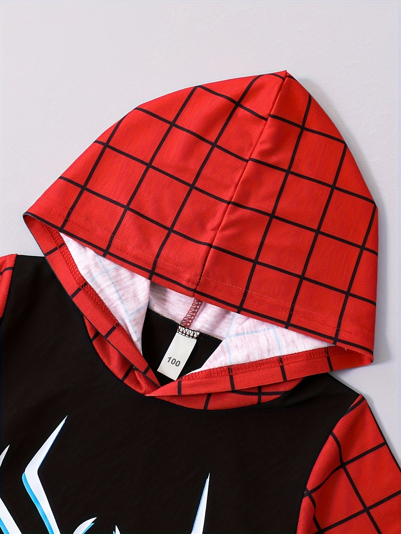 3pcs set of boys' casual and fashionable spider pattern printed short-sleeved hoodies and spider web pattern digital printed shorts and spider bag pattern printed suit, boys' summer comfortable and lightweight trendy sportswe