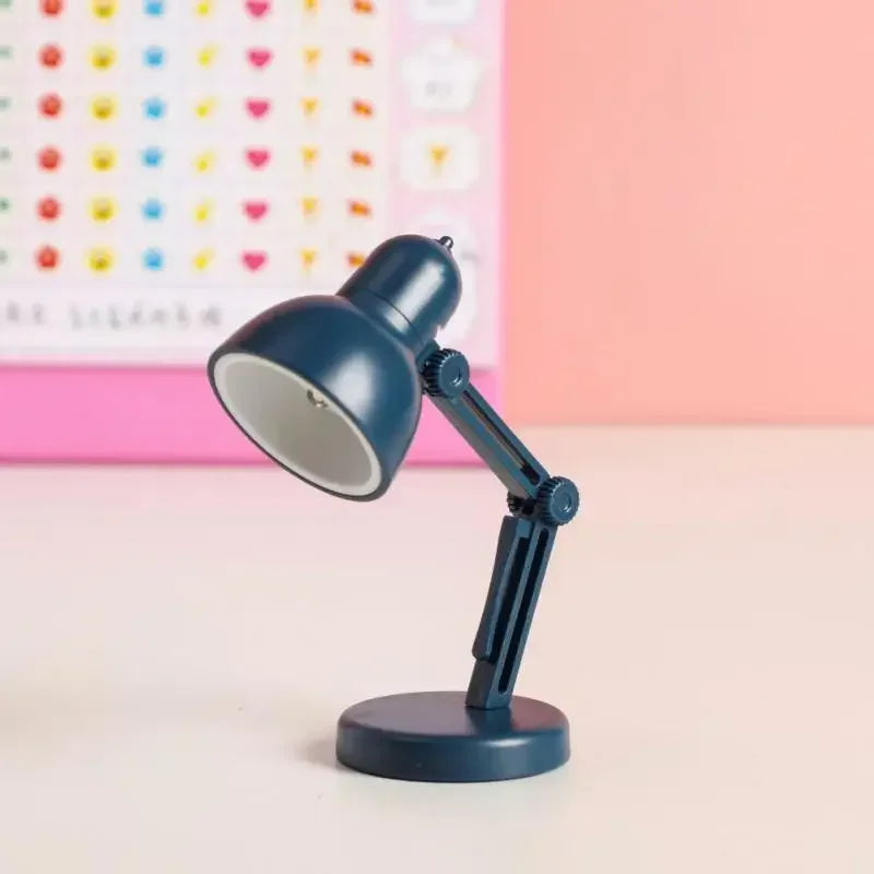 Mini lampe de lecture avec pince, lampe de table LED pliable, veilleuse pour la maison, la chambre, l'ordinateur, les yeux, les voyages, les livres, les appareils électroménagers