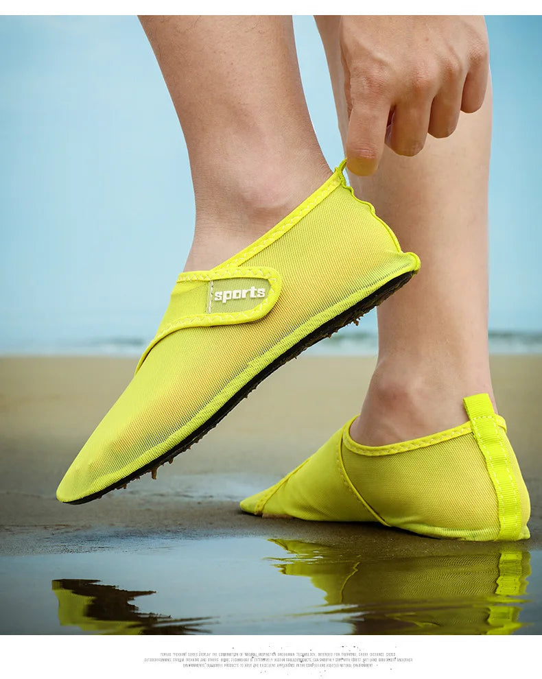 Beach Water Shoes Quick-Drying Swimming Aqua Shoes Seaside Slippers Surf Upstream Light Sports Unisex Flats Water Sneakers